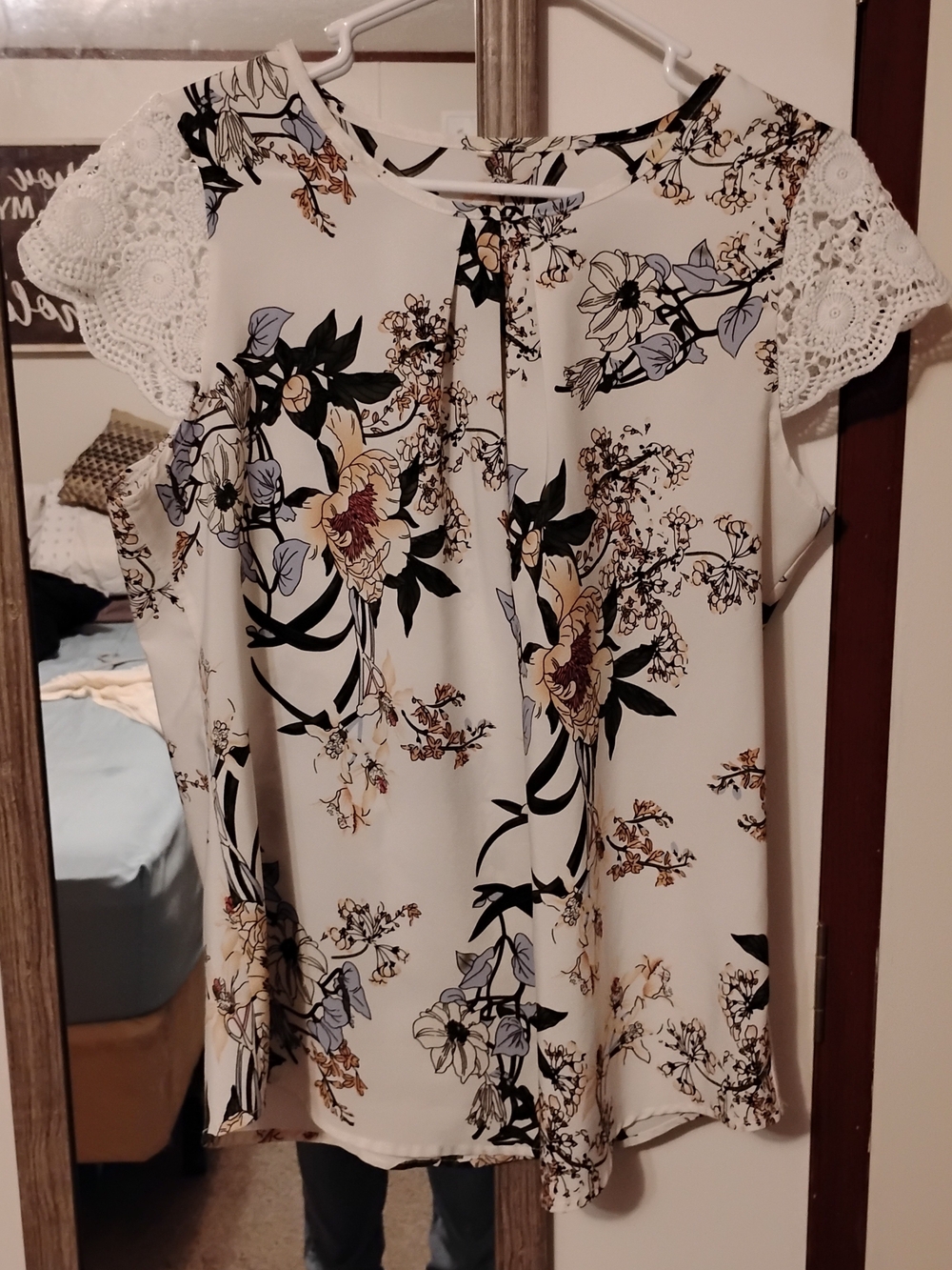 Floral Lace Sleeve White Women's Blouse